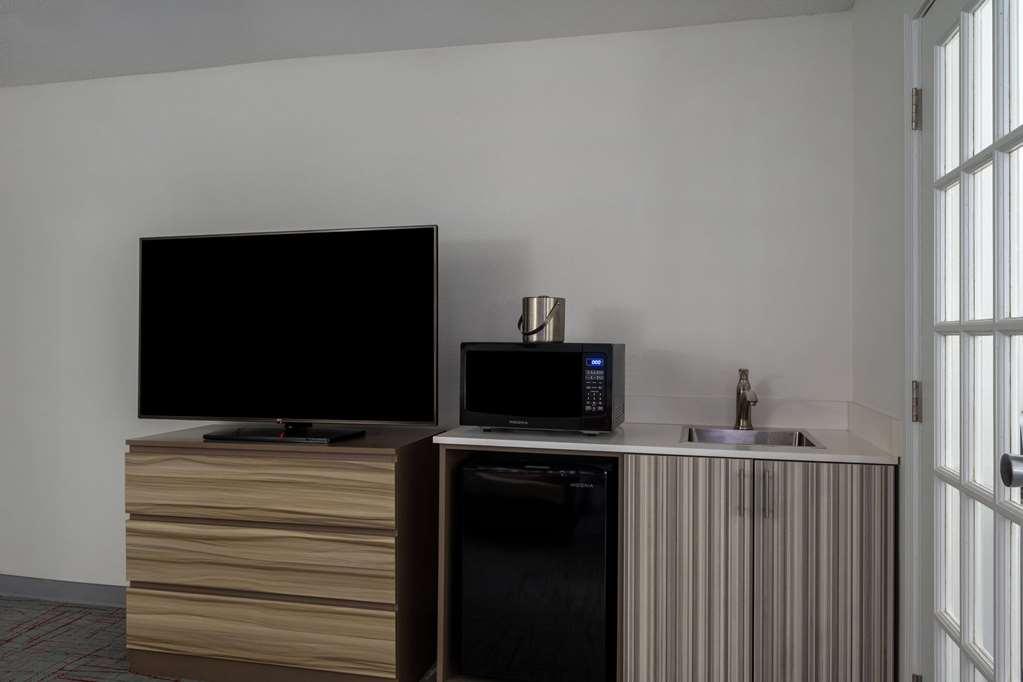 فندق Wyndham Garden Columbia-Ft Jackson الغرفة الصورة