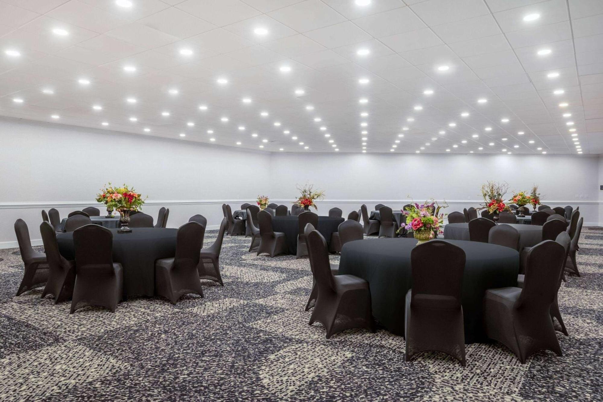 فندق Wyndham Garden Columbia-Ft Jackson المظهر الخارجي الصورة