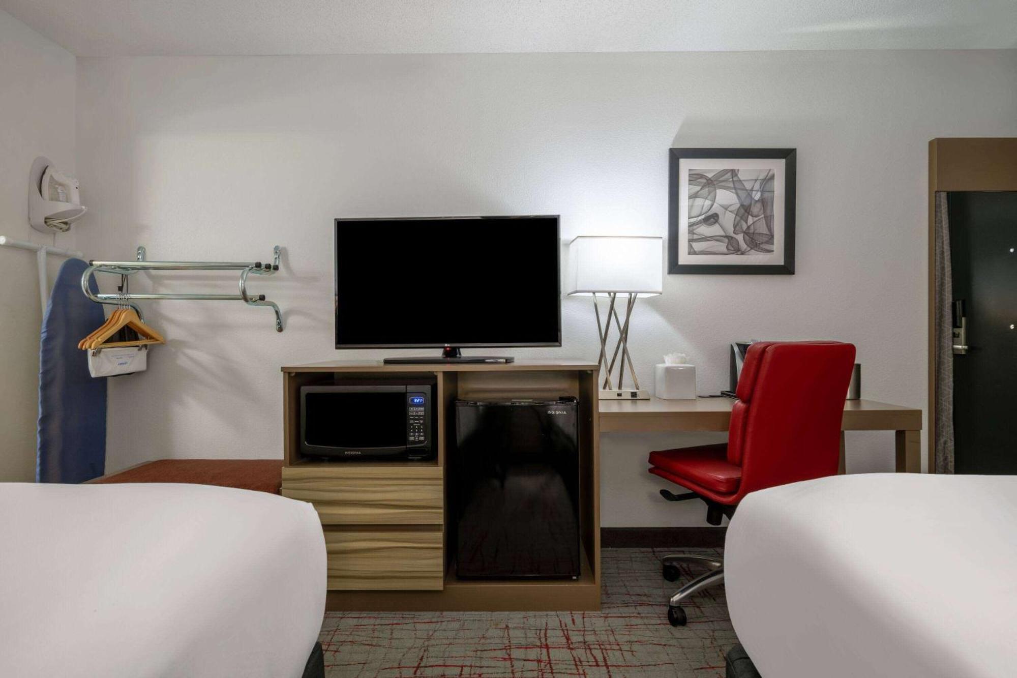 فندق Wyndham Garden Columbia-Ft Jackson المظهر الخارجي الصورة
